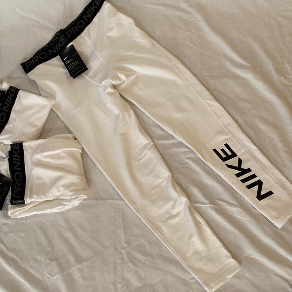 COPY - NIKE PRO WARM Size xl and large